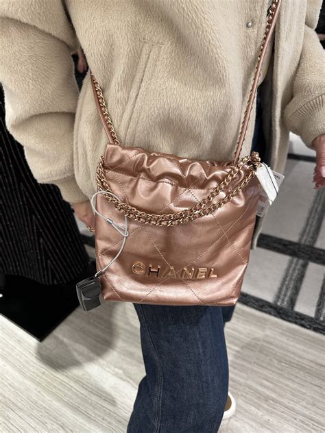 chanel small purse black|chanel mini 22 pink.